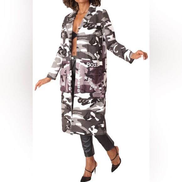 NWT FOR HER SIZE LARGE Camouflage Long Coat with pockets long sleeve - Picture 1 of 11